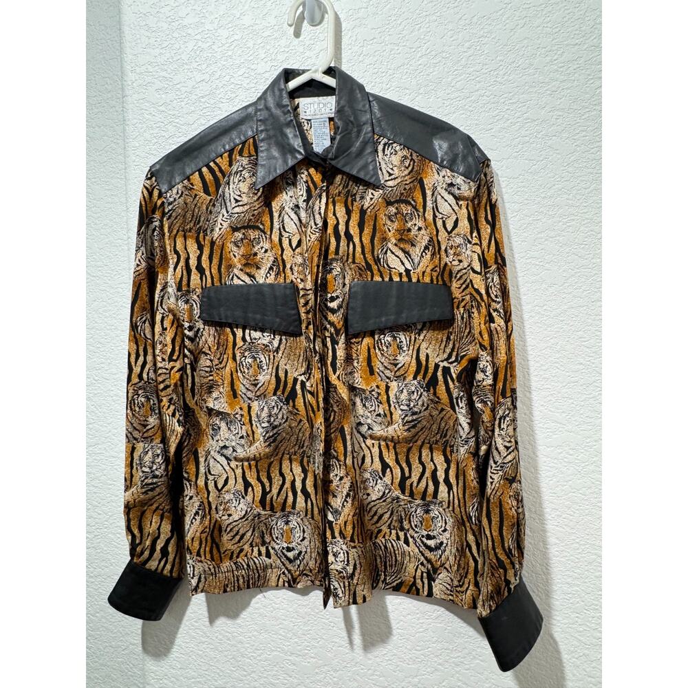Vintage Silk Tiger Animal Print Button Up Top Sz 6 Leather Accents Studio 1201